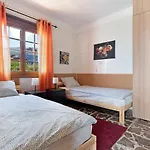 بيت ضيافة House Vochozka