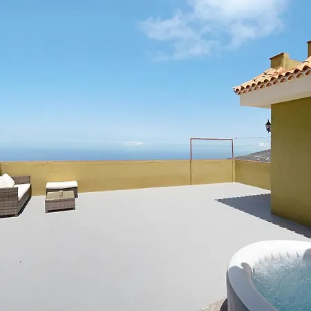 House Vochozka 3*