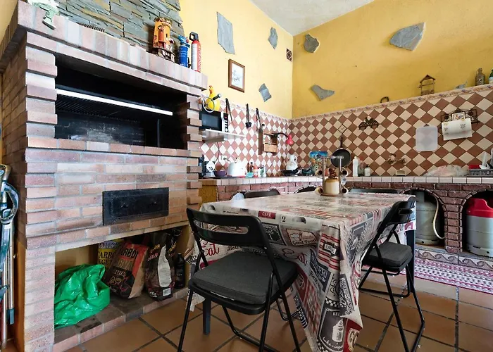 Πανσιόν House Vochozka 3*